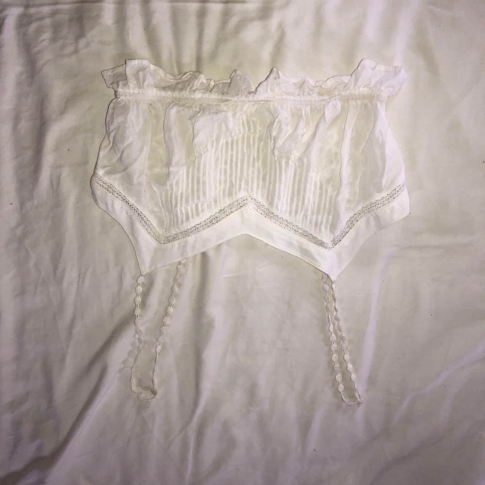 LF cropped crochet back tank top